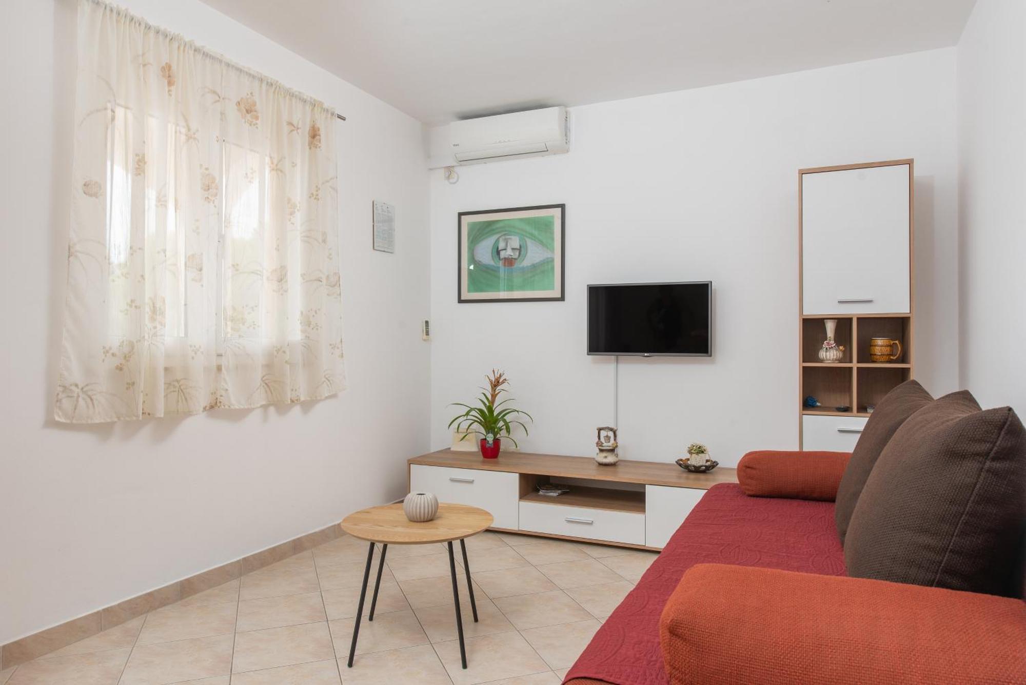 Apartments Iva マリナ エクステリア 写真