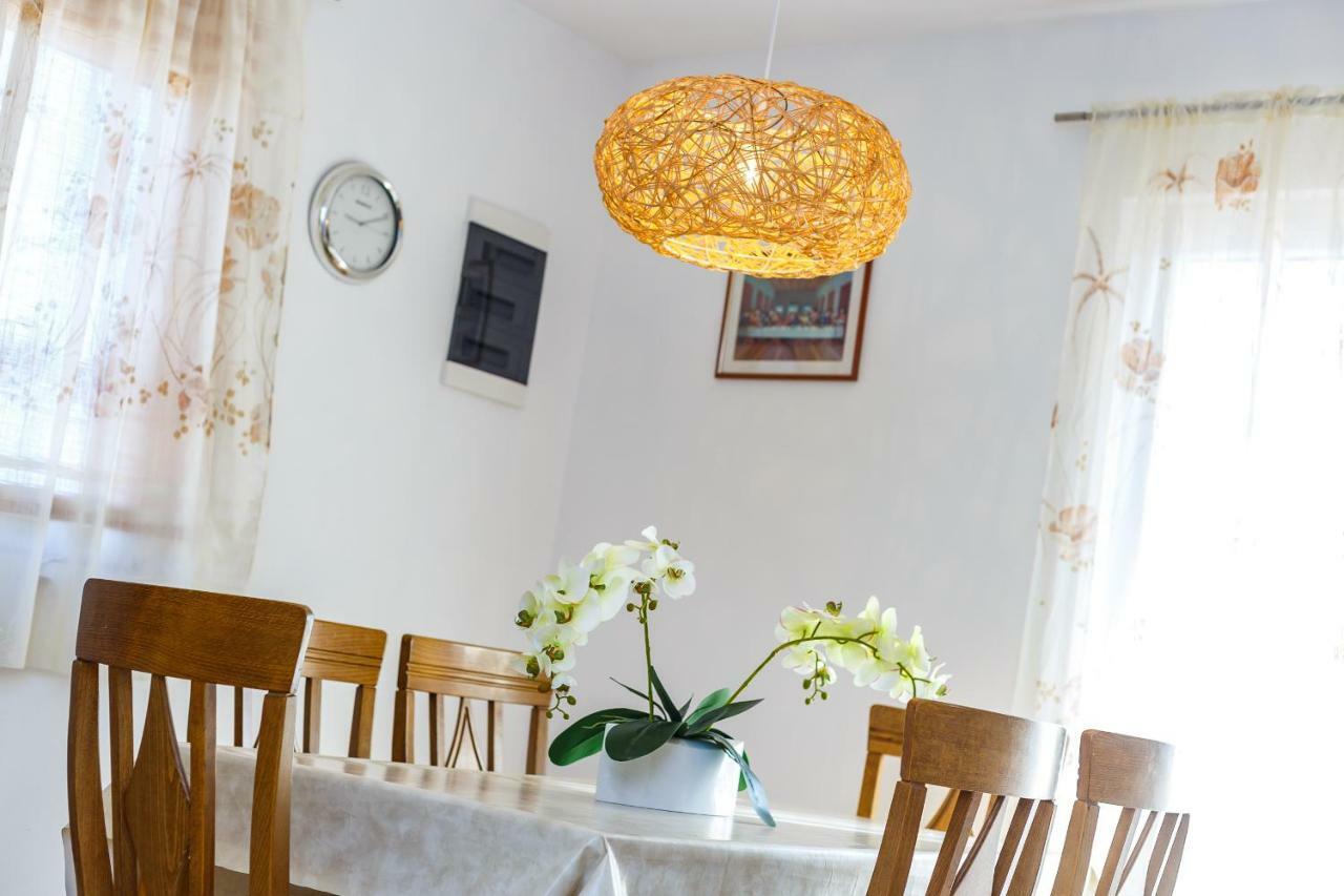 Apartments Iva マリナ エクステリア 写真