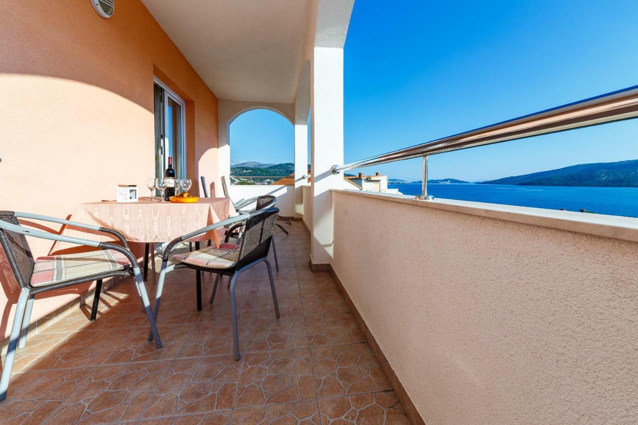 Apartments Iva マリナ エクステリア 写真